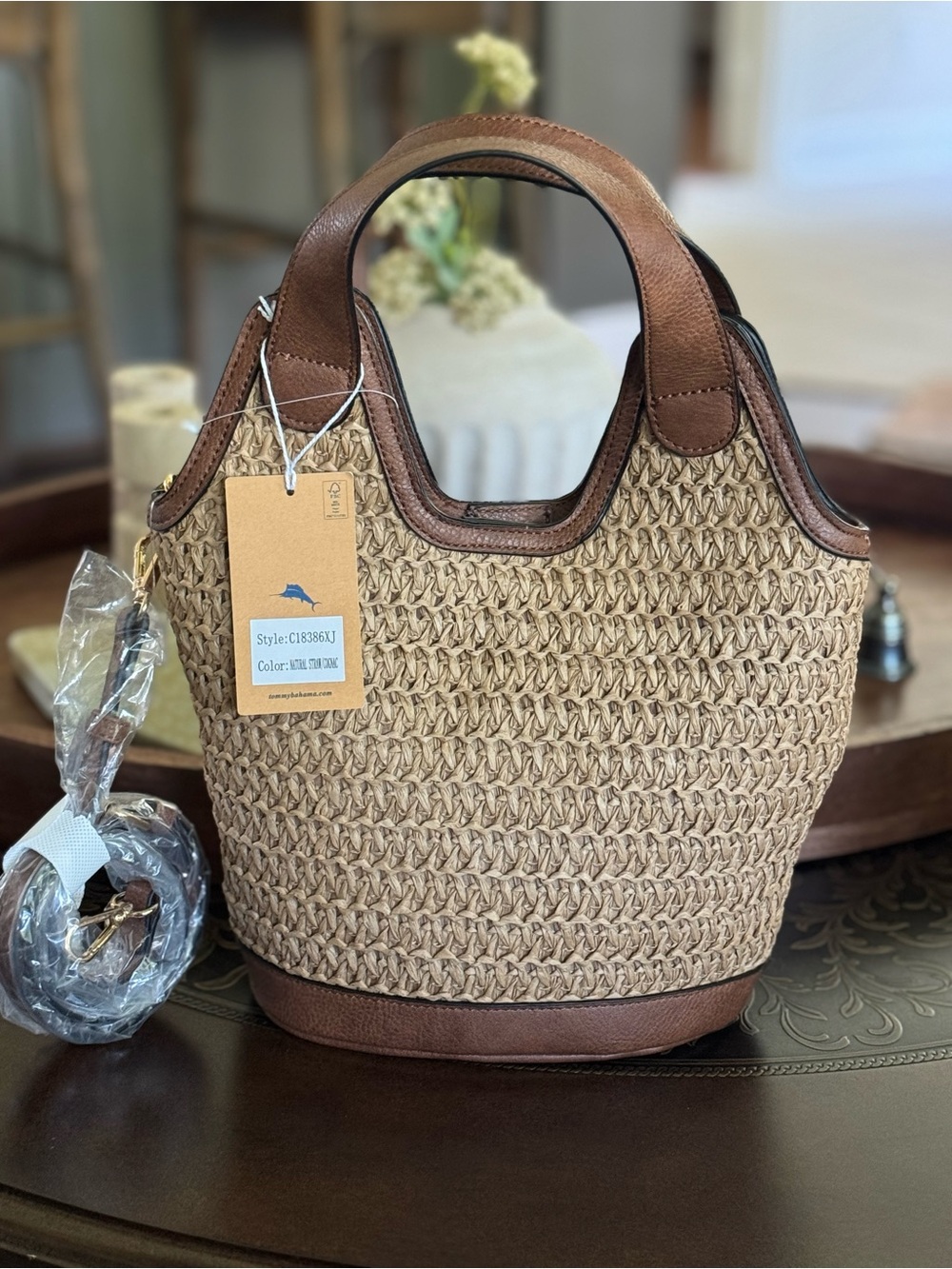 Brand New Tommy Bahama Woven Straw Bucket Bag